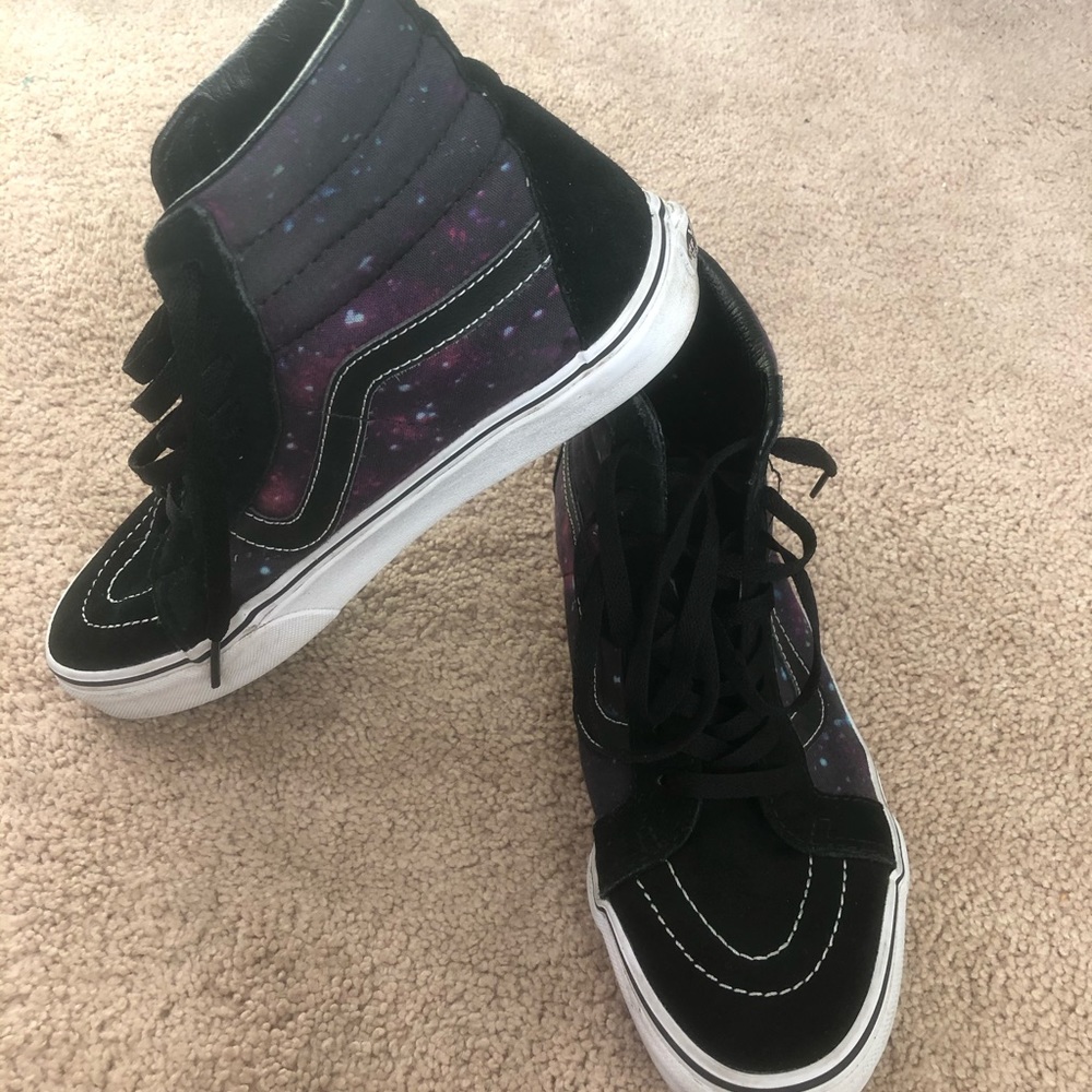Galaxy High-Top Vans Sneaker